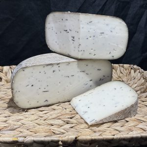Tomme de chèvre truffé 250g
